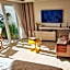 Seaflats Iate Plaza Hotel
