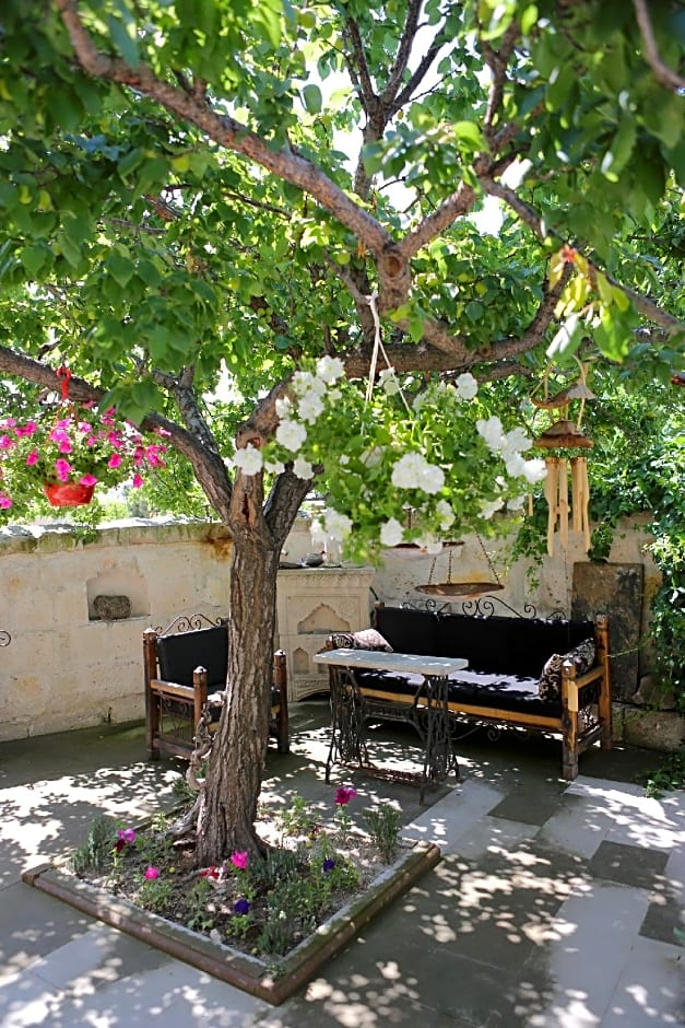 Village Cave House Hotel