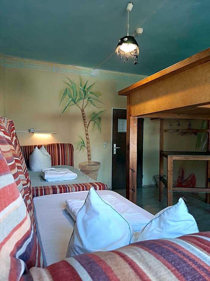 Hostel Lollis Homestay Dresden
