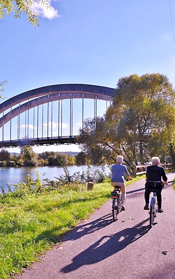 Logis Hostellerie Saint Pierre