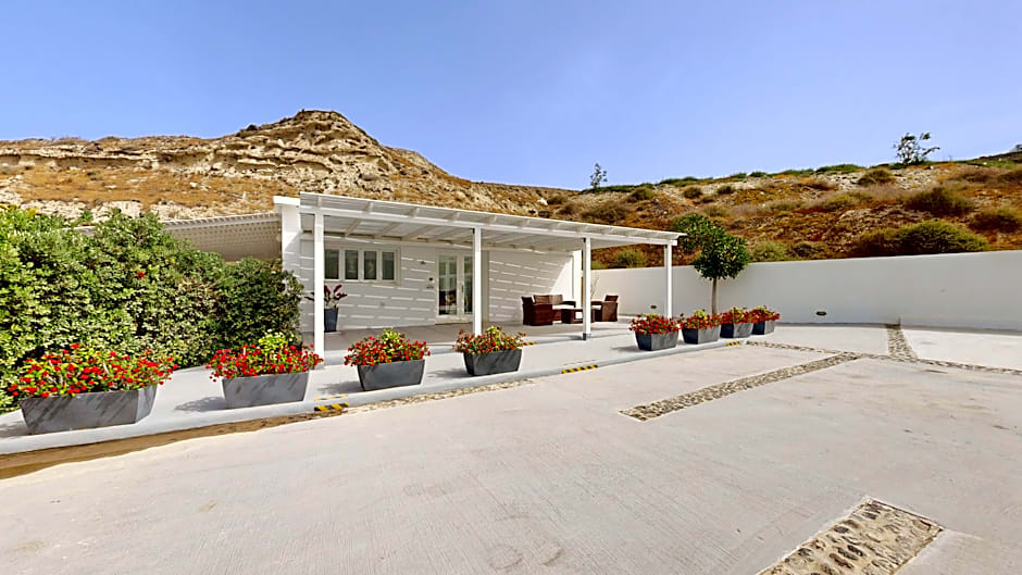 Katharos Pool Villas