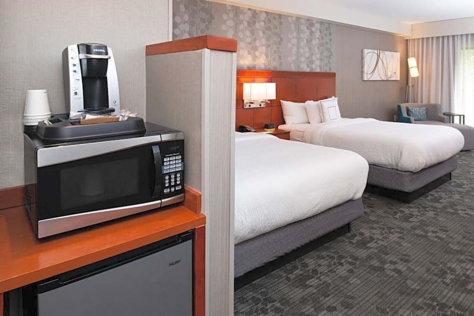 Courtyard by Marriott High Point
