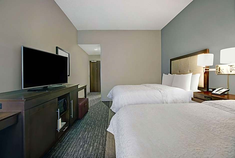 Hampton Inn By Hilton Greenville Woodruff Road
