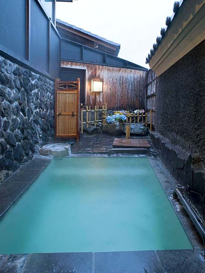 くさつのお宿 清重館 Kiyoshigekan 素泊りの宿