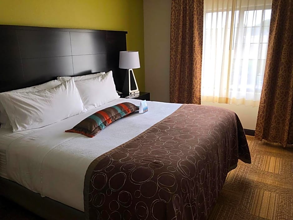 Staybridge Suites Grand Rapids-Kentwood By IHG
