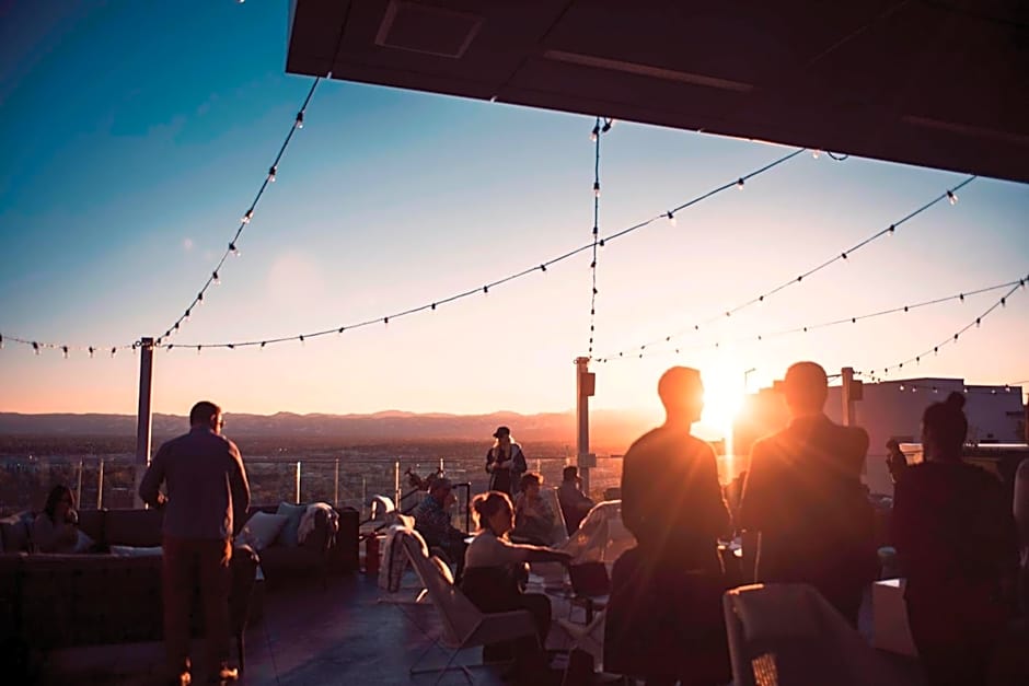 Le Meridien Denver Downtown