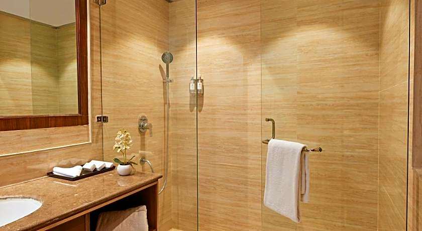 Hotel Southern Star Bangalore