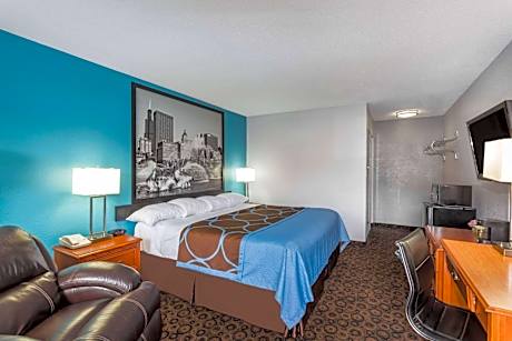 1 King Bed Accessible Room Non-Smoking