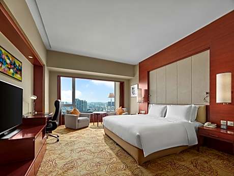 Deluxe King Room Plus