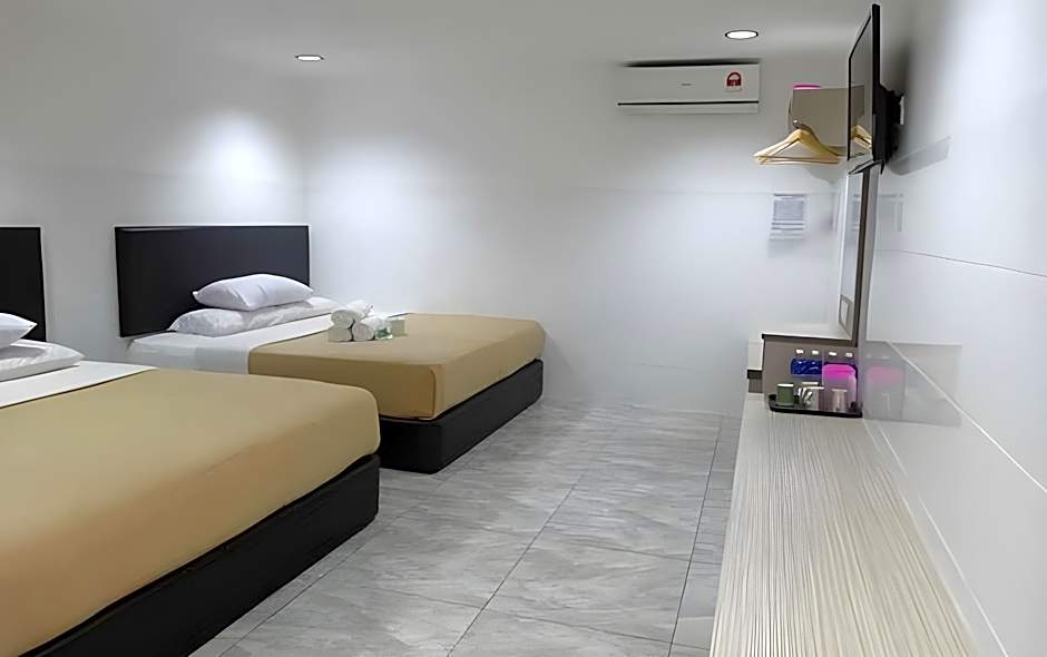 Comfort Two Hotel