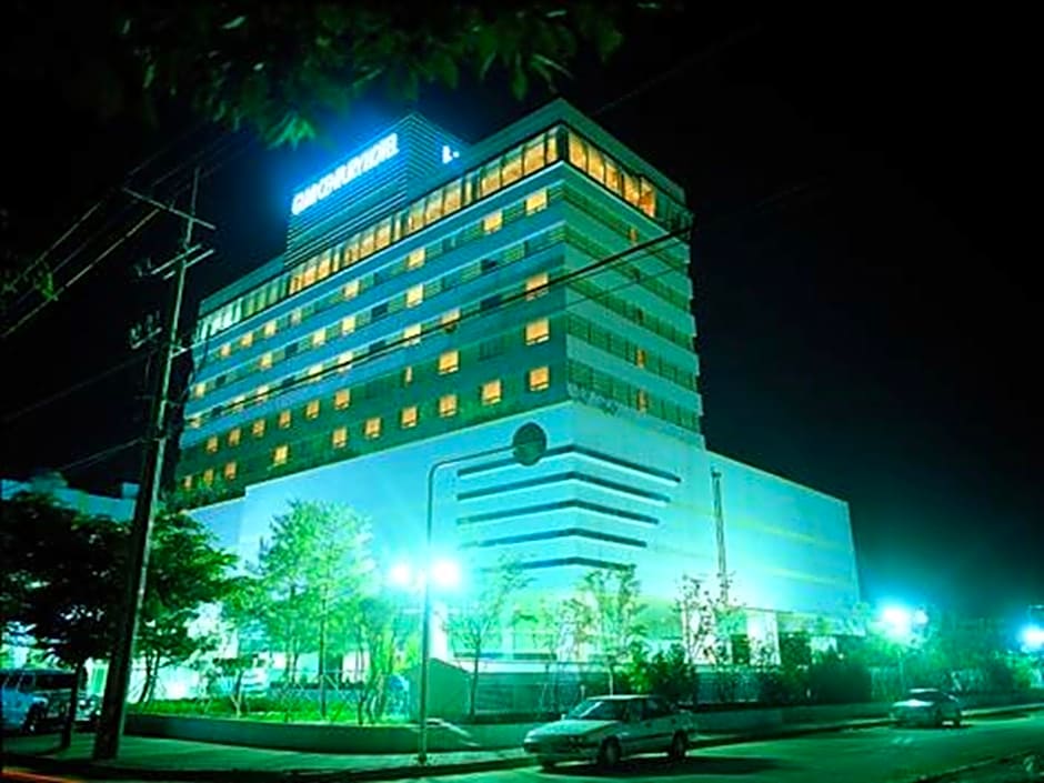 Gumi Century Hotel