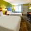 Days Inn by Wyndham Austintown