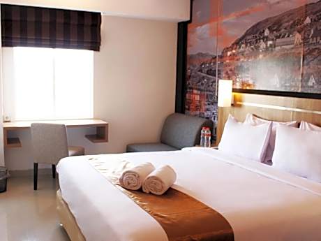 Hotel Bliss Soetta Semarang