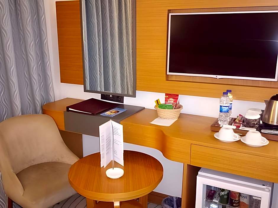 Grand Turkuaz Hotel