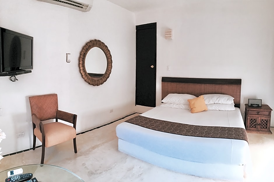 Siesta Fiesta Hotel - 5th Avenue- Adults Only