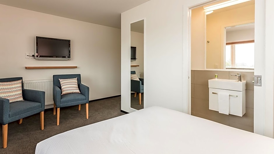 Heartland Hotel Glacier Country