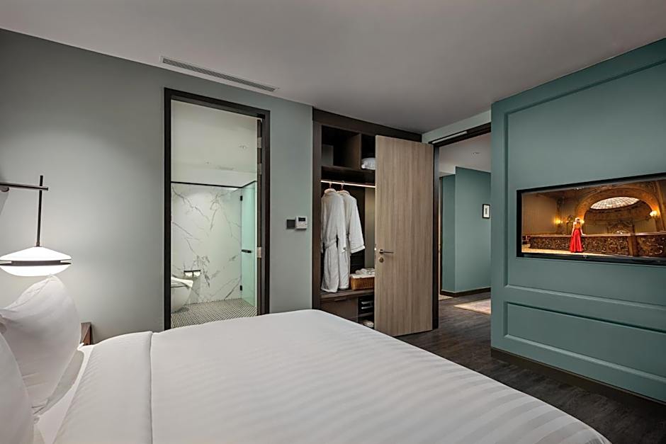 The George Penang by The Crest Collection