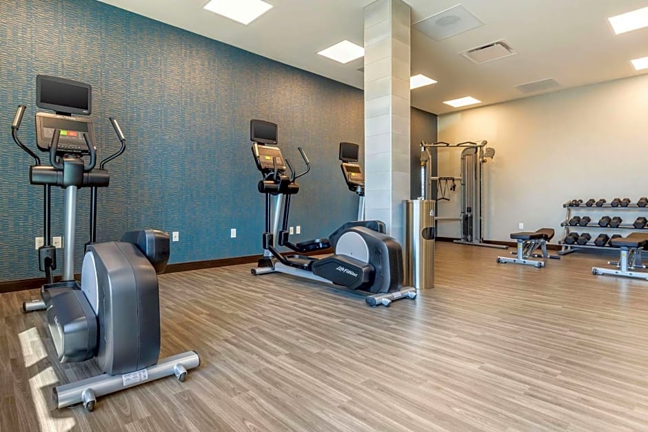 Cambria Hotel Davenport Quad Cities