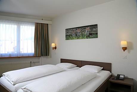 Standard Twin Room (16 - 18m2)