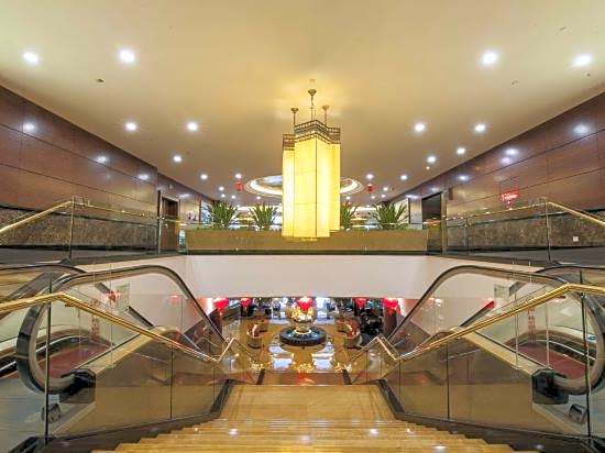 Zhongwei Green Lake Hotel Kunming