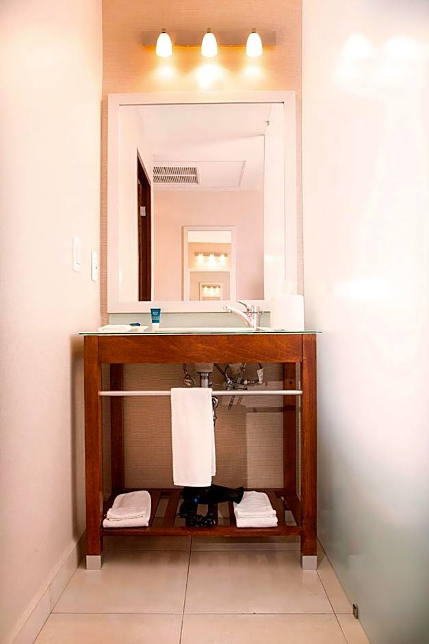 Four Points By Sheraton Queretaro Norte
