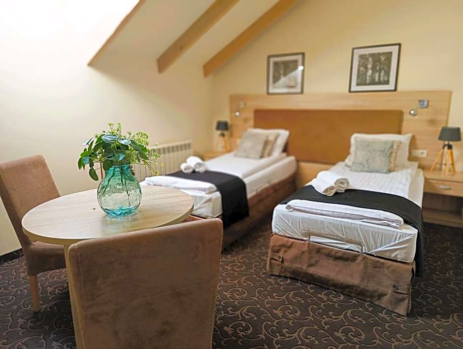 Pokoje gościnne Restauracja u Kusia