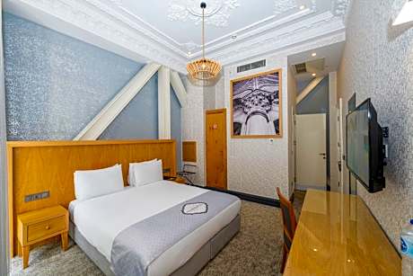 Superior Room with Balcony