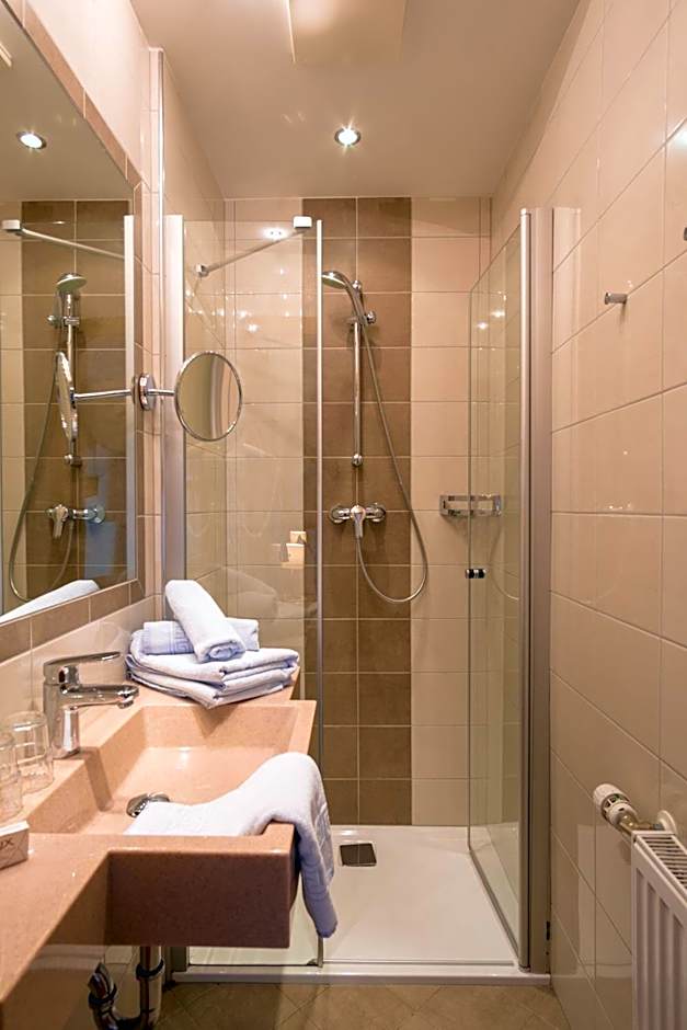 Alpenhotel Badmeister