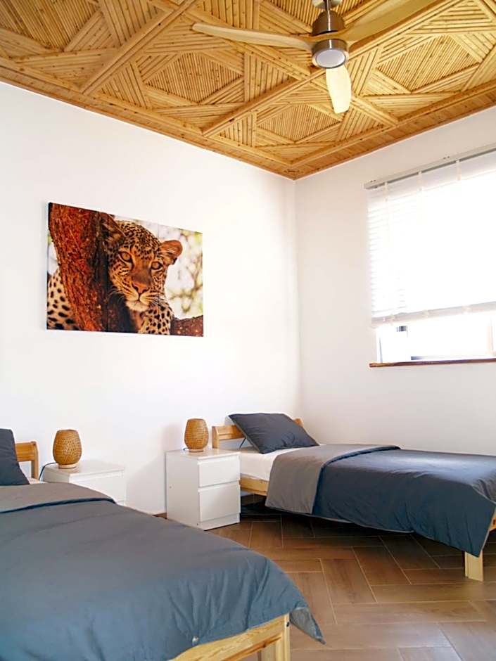 Dar Makai Surf Hotel