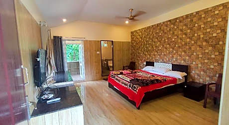 Golden Lake View Resorts