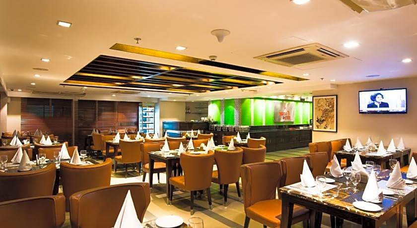 Platinum Grand Hotel