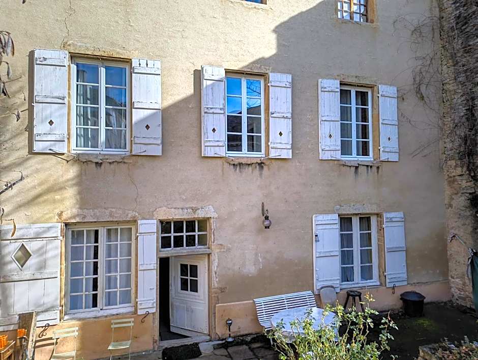 Maison Romane 1136