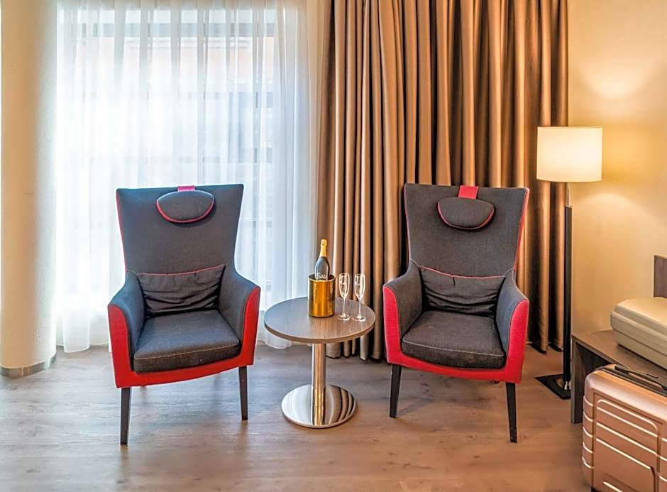 PLAZA Premium Den Haag City Center