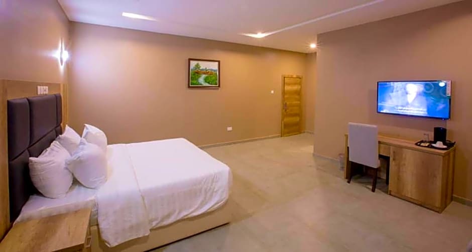 IVANA RESIDENCE APARTMENTS AND SUITES