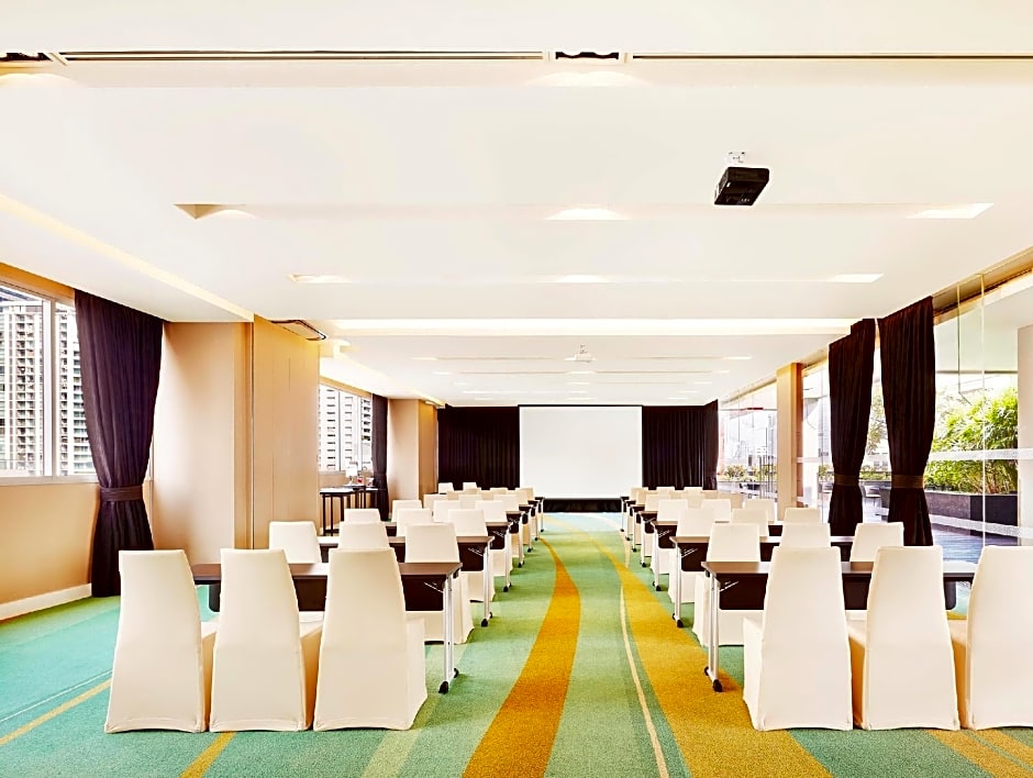 Four Points by Sheraton Bangkok, Sukhumvit 15