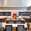 Hampton Inn By Hilton And Suites Atlanta Airport