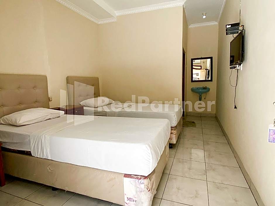 Hotel Kurnia @ Jln Pemuda Blora RedPartner