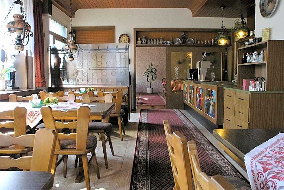 Hotel Restaurant LAHNHOF
