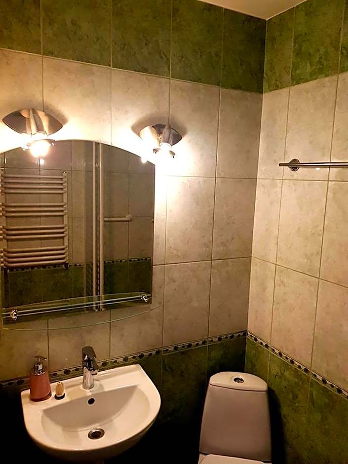 HOTEL "ZAUŁEK" Spółka Cywilna Zbigniew Świderski, Elżbieta Świderska