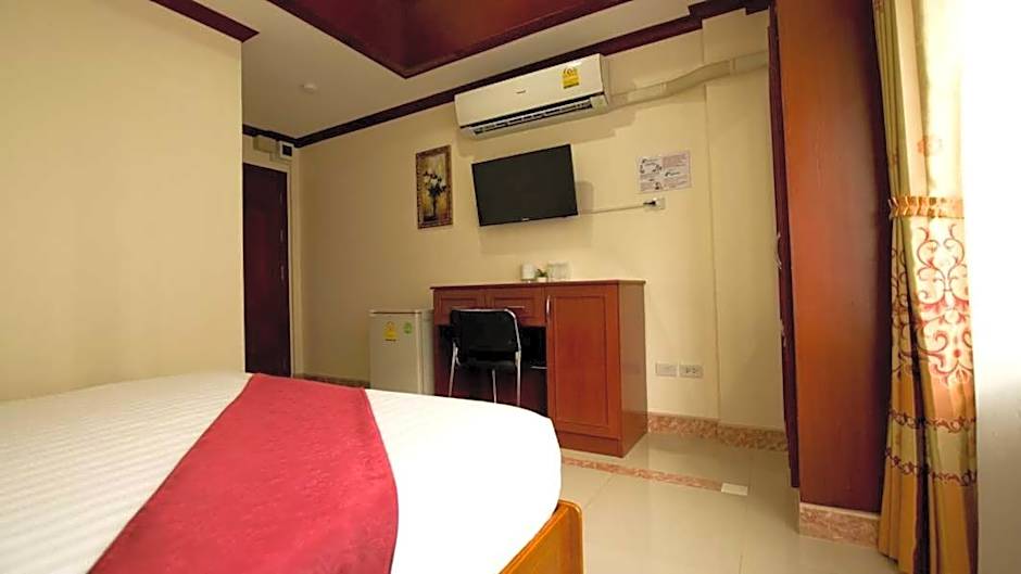 Bluebird Inn Pattaya