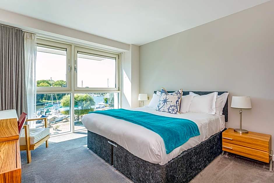 Captain's Club Hotel & Spa