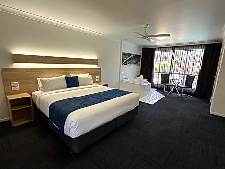 Executive King Suite