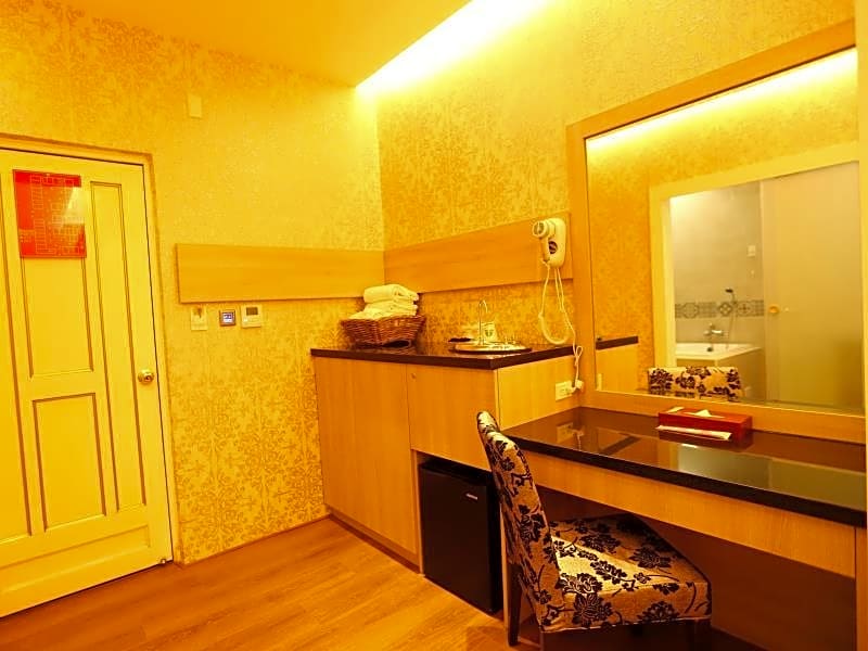 Yuan Chyau Motel – Taichung, KY