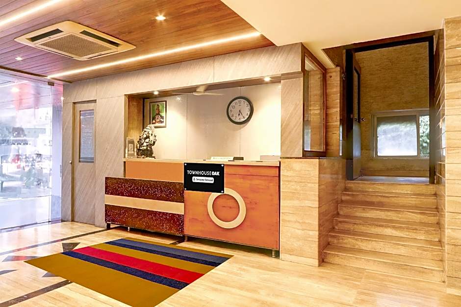 Super Townhouse Oak Madhapur Nera Regency