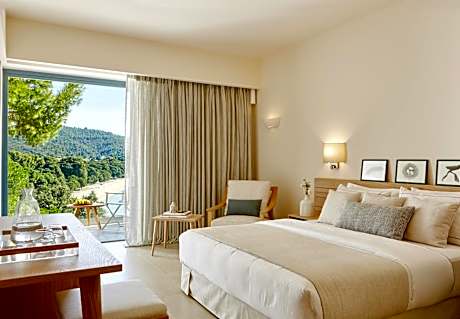 Double Supreme Deluxe - Grace Rooms & Suites