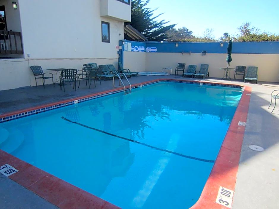 Monterey fairgrounds inn
