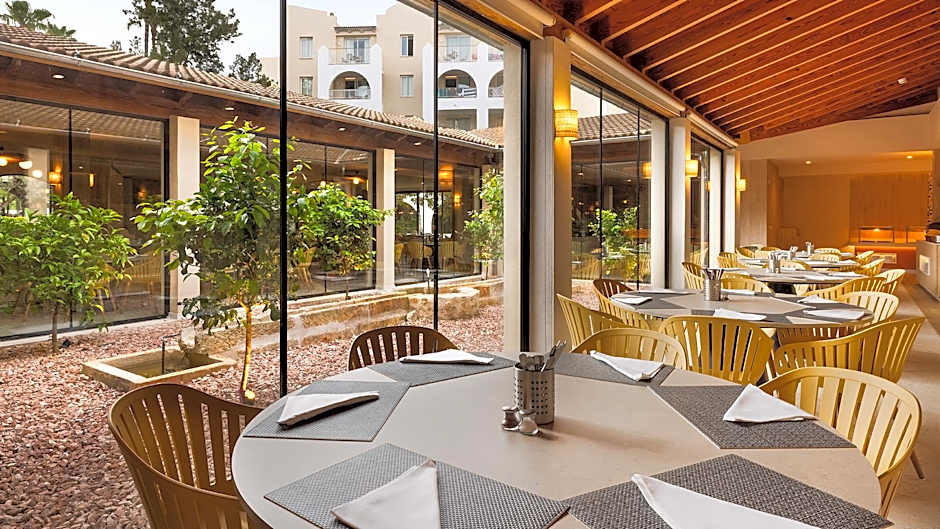 Protur Safari Park Aparthotel