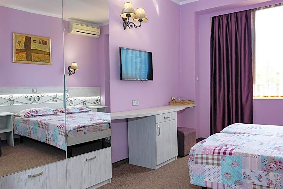 Kirios Hotel