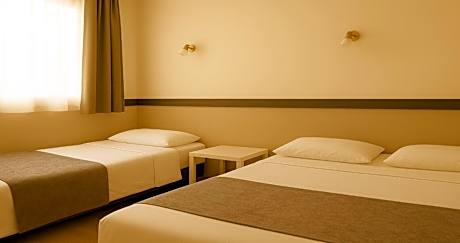 Classic Triple Room