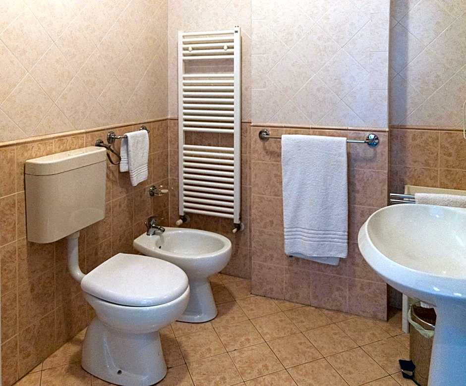 Hotel Giallo